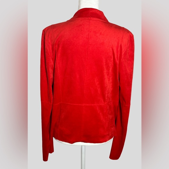 Bagatelle Women's Scarlet Faux Suede Draped Blazer - Picture 5 of 7